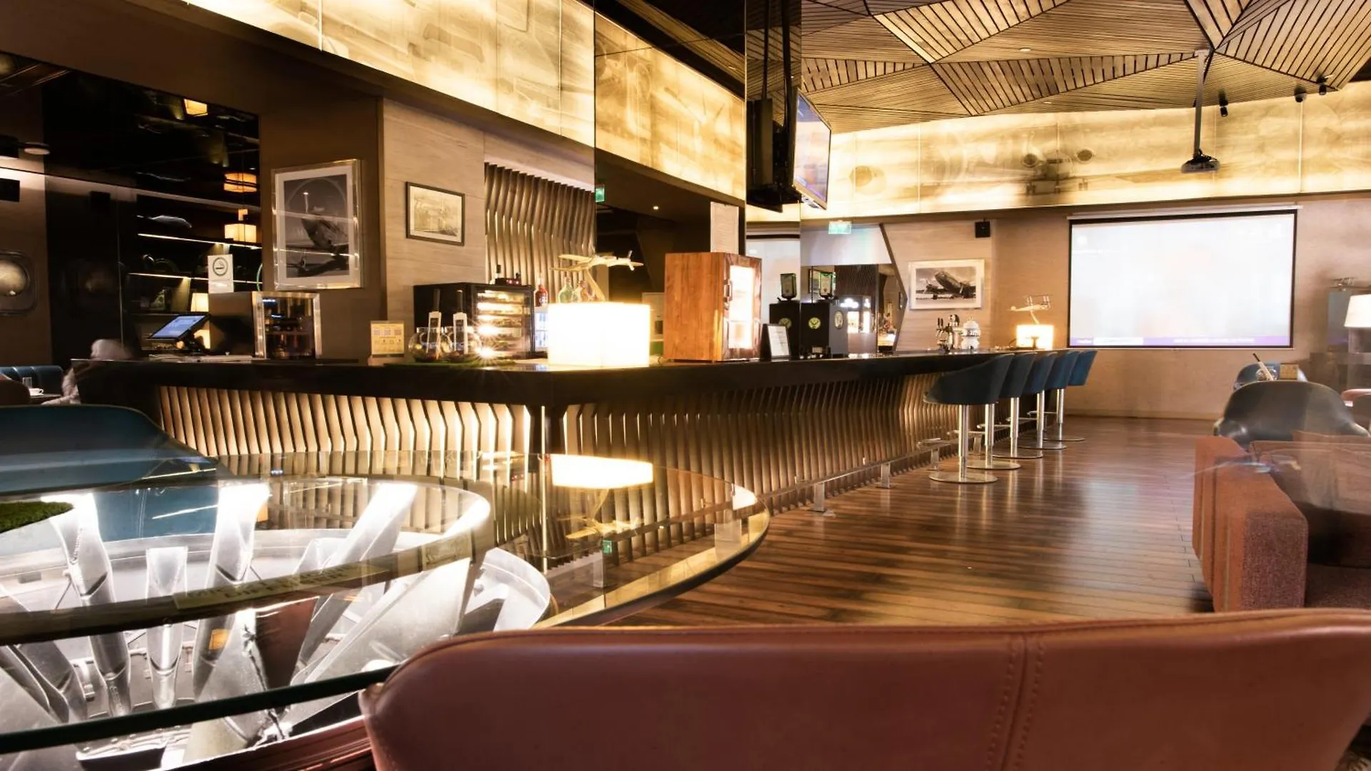 Holiday Inn New Delhi Aerocity By Ihg India