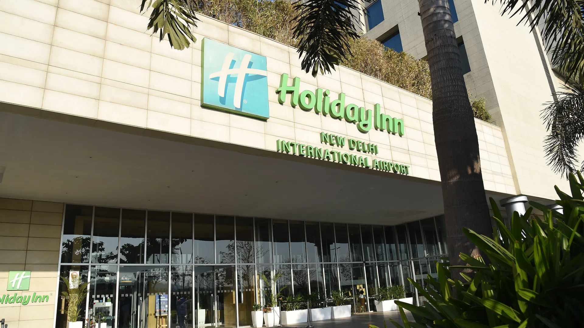 Holiday Inn New Delhi Aerocity By Ihg 5*,  Indien