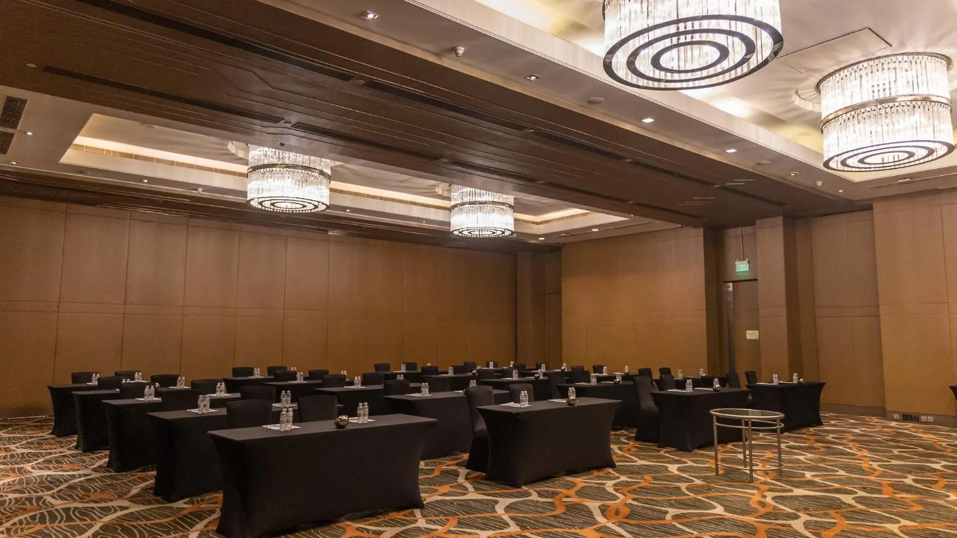 Holiday Inn New Delhi Aerocity By Ihg Hotel